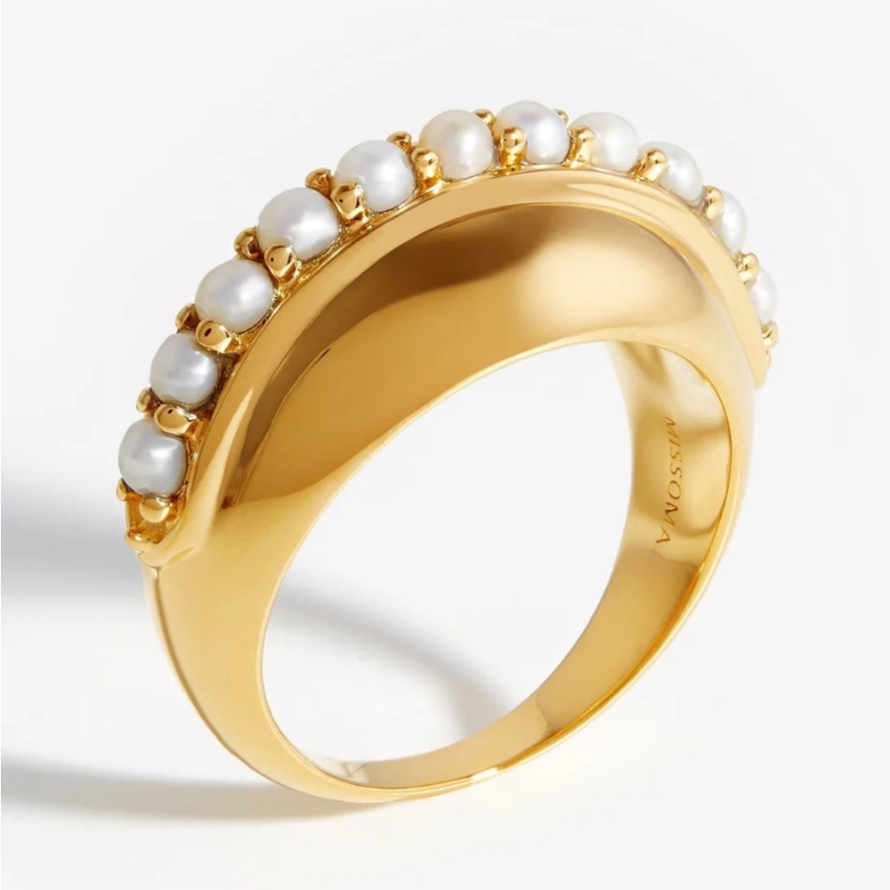 MISSOMA Dome Gemstone Pearl Statement 18k Gold Plated Ring size 6